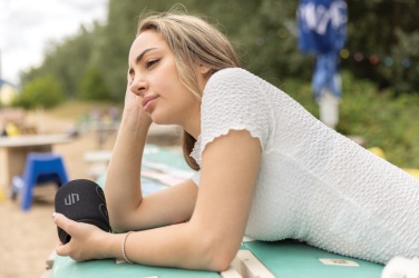 Logotrade Werbegeschenke das Foto: Urban Vitamin Palmdale 16W IPX 7 Speaker aus RCS rPlastik