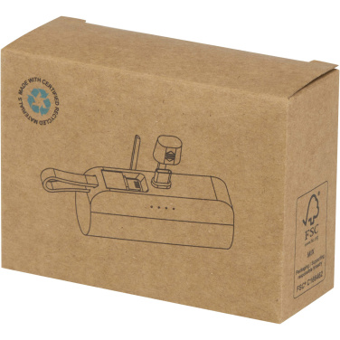 Logotrade Werbeartikel das Foto: Alnair 10 W 5000 mAh Typ C Powerbank aus recyceltem Kunststoff mit integriertem Klappständer und 2 in 1 Kabel