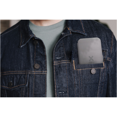 Logotrade business gift image of: Xtorm XWF31 15W foldable 3-in-1 wireless travel charger