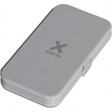 Logo trade promotional items image of: Xtorm XWF31 15W foldable 3-in-1 wireless travel charger
