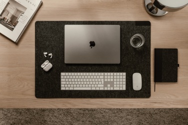 Logotrade promotional giveaway image of: VINGA Albon GRS recycled felt desk pad