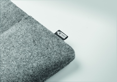Logo trade promotional merchandise picture of: RPET felt zipped laptop bag
