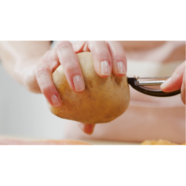 Logotrade promotional product image of: Peeler Victorinox