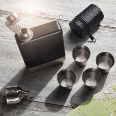 Logotrade corporate gift picture of: Hip flask set TAHAT Schwarzwolf