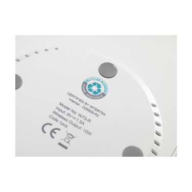 Logo trade promotional giveaways image of: Carga 10W Desklight Wireless Charger