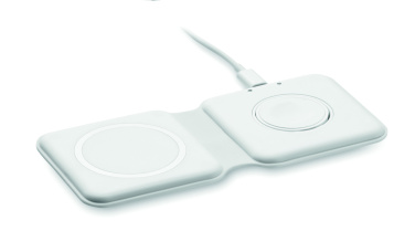 Logo trade promotional items image of: 2 in 1 foldable charger 15W