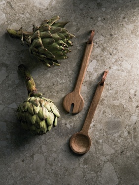 Logotrade firmakingi foto: VINGA Alcamo serveerimissöögiriistad