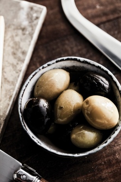 Logotrade firmakingi foto: VINGA Nomimono serveerimiskomplekt