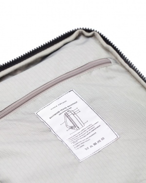 Logotrade ärikingi foto: VINGA Baltimore reisiseljakott