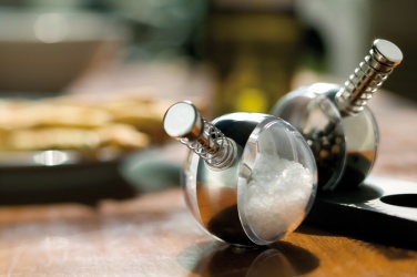 Logotrade ärikingi foto: Planeedi pipra ja soola komplekt