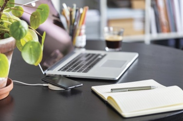 Logotrade meene foto: Wheat Straw 5W ümmargune juhtmevaba laadimisalus