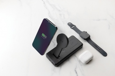 Logo trade meene pilt: Fenwick RCS taaskasutatud plastist 10000mah 3 ühes kiire akupank