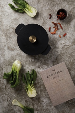 Logo trade reklaamkingid foto: Ukiyo malmpann keskmine