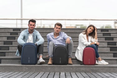 Logotrade ärikingituse foto: Bobby Hero tavaline, vargusevastane seljakott