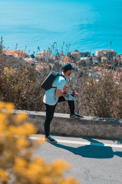 Logo trade firmakingituse pilt: Bobby Hero Väike vargusevastane seljakott