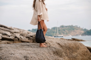 Logotrade firmakingid pilt: Impact AWARE™ taaskasutatud teksariidest pingutusnööriga seljakott