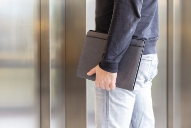 Logo trade ärikingitused foto: Taaskasutatud nahast A4 portfell