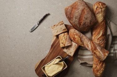 Logotrade firmakingi foto: VINGA Gigaro võinoad