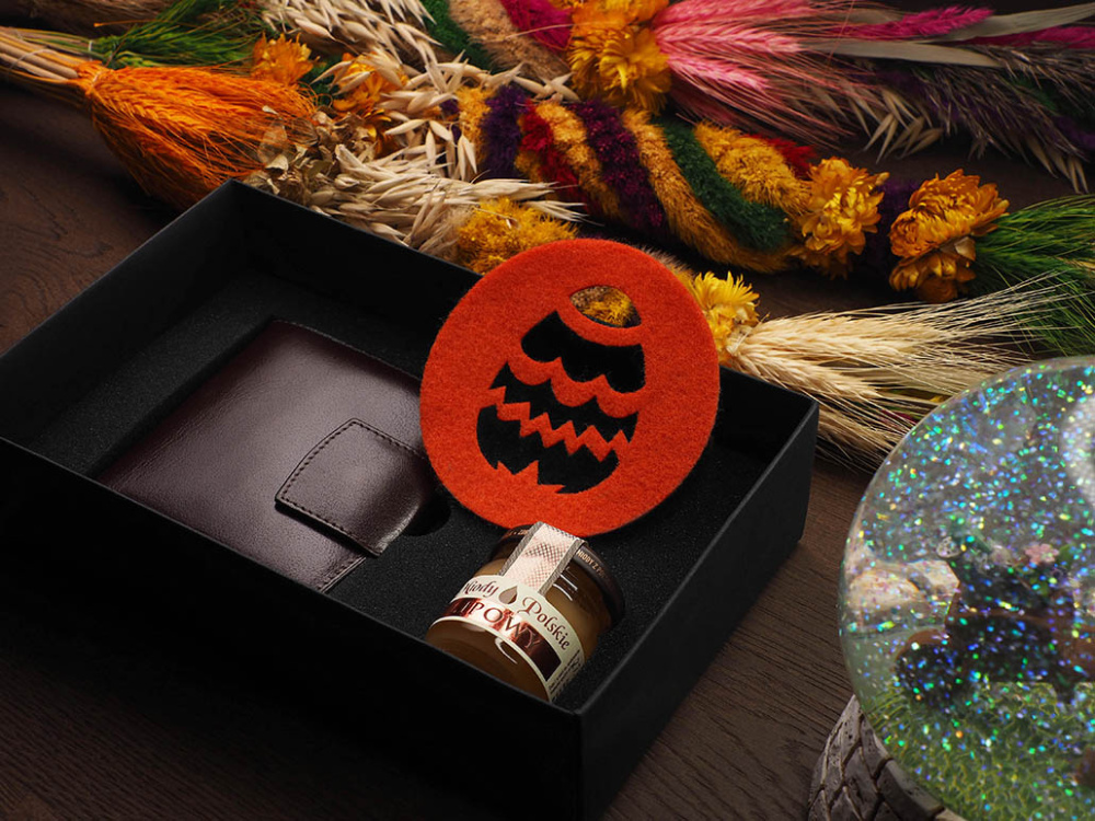 Logotrade ärikingid pilt: Lihavõttepühade komplekt 1798013