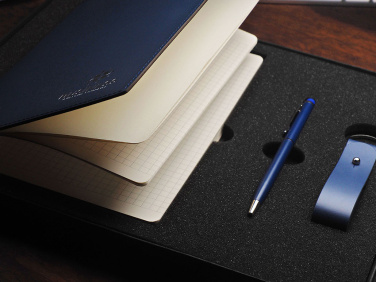 Logotrade ärikingi foto: Komplekt 1972094