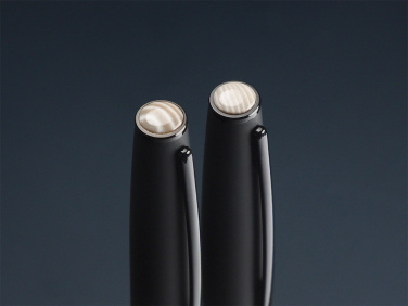 Logotrade reklaamtooted pilt: Triibuline tulekivi pastapliiatsite komplekt 1284036