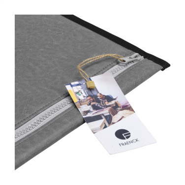 Logo trade reklaamtoote pilt: Fraenck Bobby sülearvuti ümbris 15,6"