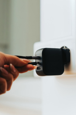 Logotrade reklaamkingi foto: Urban Vitamin Santa Cruz RCS plastikust 70W laadija