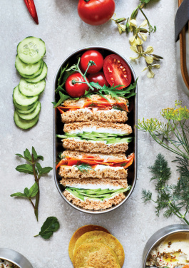 Logo trade reklaamkingitused foto: Black+Blum roostevabast terasest toidukarp