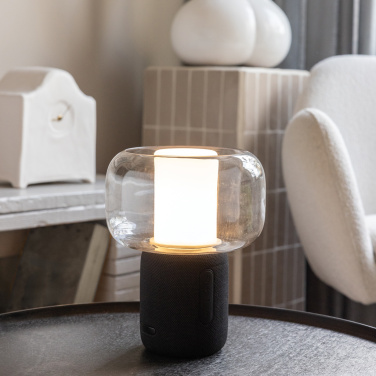 Logotrade reklaamtoote foto: Lux RCS taaskasutatud plastist 10W kõlar-lamp