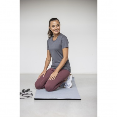 Logotrade mainostuote tuotekuva: Kratos naisten lyhythihainen cool fit t-paita