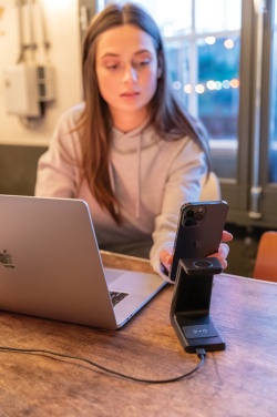 Logotrade mainoslahja ja liikelahja kuva: Urban Vitamin Fairfield 3-in-1 RCS laturi