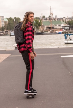 Logo trade liikelahjat mainoslahjat kuva: Urban Lite -varkaudenestoreppu