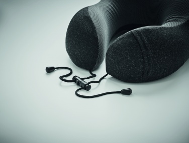 Logo trade mainostuote kuva: Matkatyyny RPET-materiaalista