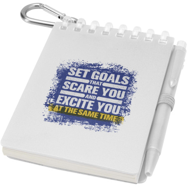 Logotrade mainostuote tuotekuva: Lig Mini kierrätetystä muovista valmistettu pehmeäkantinen muistikirja ja kuulakärkikynäsetti (musta muste)