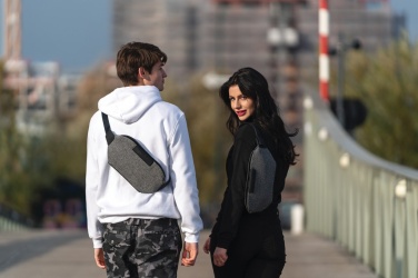 Logotrade verslo dovanos nuotrauka: Krepšys per petį Urban Bumbag