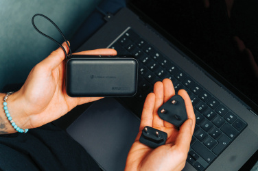 Logotrade firminės dovanos nuotrauka: Urban Vitamin Eureka hibridinis GANcharger 10000mah maitinimo blokas 65W