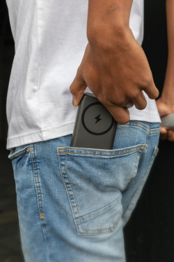 Logotrade korporatīvās dāvanas foto: Urban Vitamin Los Altos RCS rplastic 5000mah powerbank