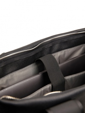 Logotrade logo dāvanas foto: VINGA Bermond RCS pārstrādāta PU soma