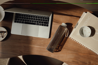 Logotrade ziemassvētku dāvanas foto: VINGA Arch RCS RPET pudele 550 ml