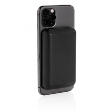 Логотрейд pекламные подарки картинка: Магнитный беспроводной внешний аккумулятор емкостью 5000 мАч и мощностью 5 Вт