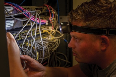 Логотрейд pекламные cувениры картинка: COB и светодиодные фары