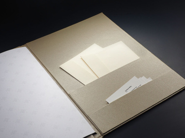 Лого трейд pекламные продукты фото: Папка для отелей 1677280