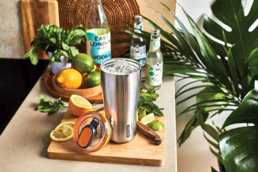 Логотрейд pекламные cувениры картинка: Черный+Blum термостакан для путешествий 600 мл