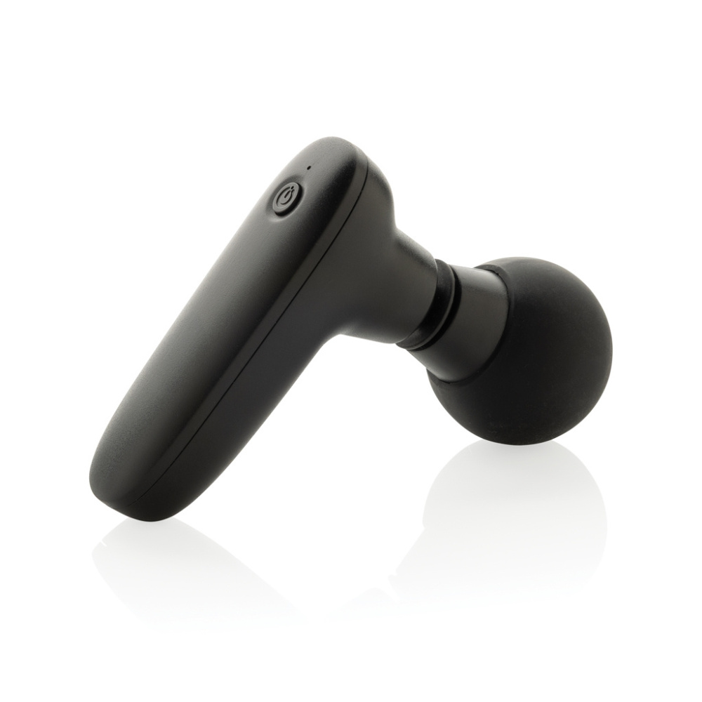 Лого трейд бизнес-подарки фото: Массажный пистолет Revix RCS из переработанного пластика