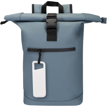 Лого трейд pекламные подарки фото: Водонепроницаемый внешний аккумулятор Alkes 5000 мАч 12 Вт из переработанного пластика с карабином