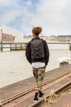 Logotrade kampanjprodukter bild: Urban Lite stöldskyddad ryggsäck