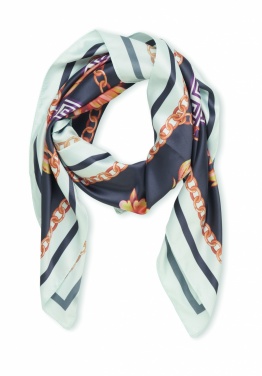 Logotrade reklamprodukter bild: Sjal av återvunnen polyester