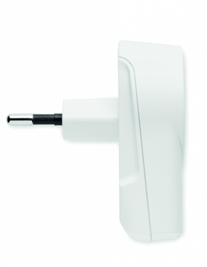Logotrade kampanjprodukter bild: Skross Euro USB-laddare (2xA)