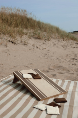 Logotrade reklamprodukter bild: VINGA Cornhole spel